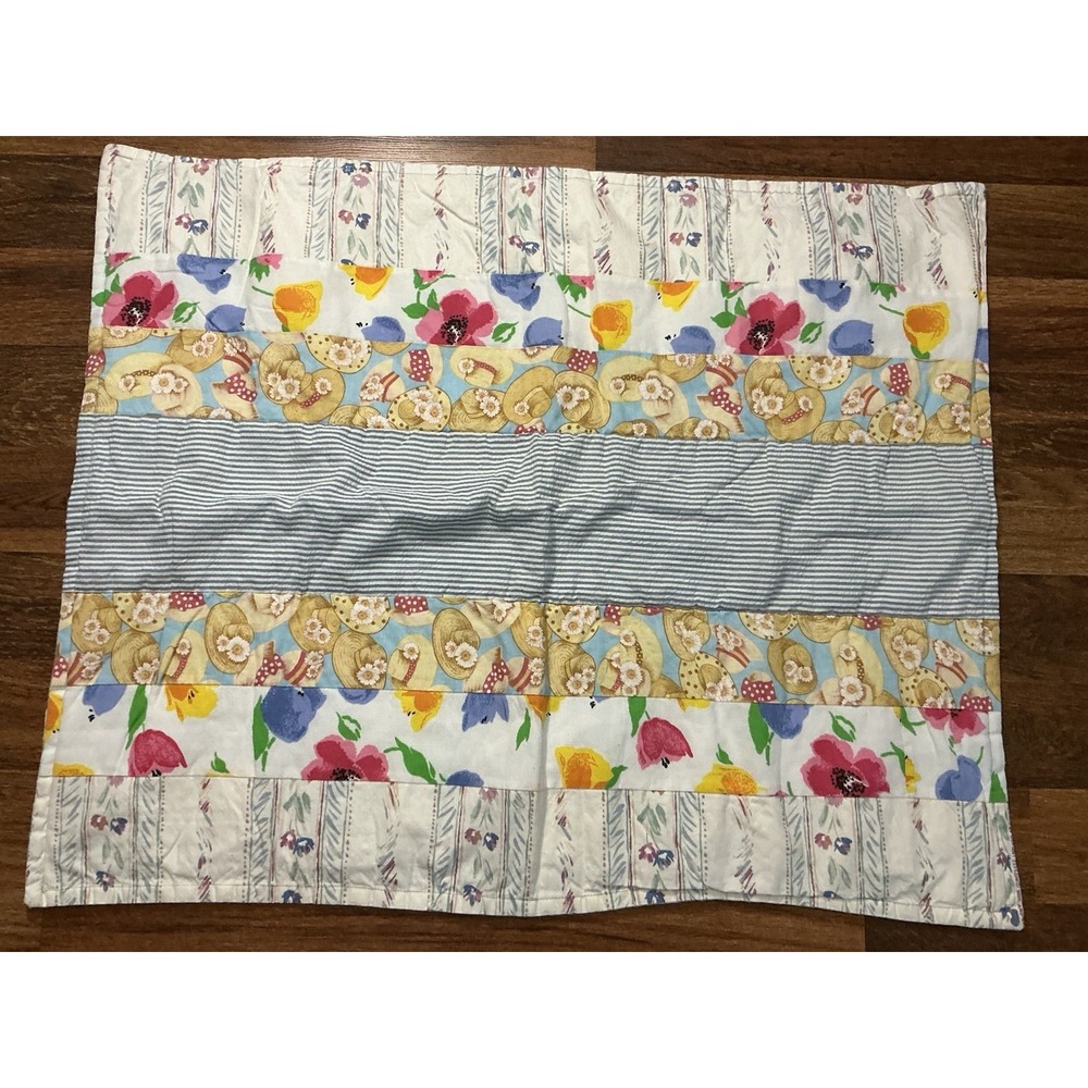 Handmade Patchwork Lap Quilt Floral & Garden Hats 33in X 27in